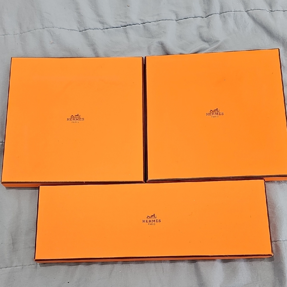 Hermès Orange Gift Boxes Set